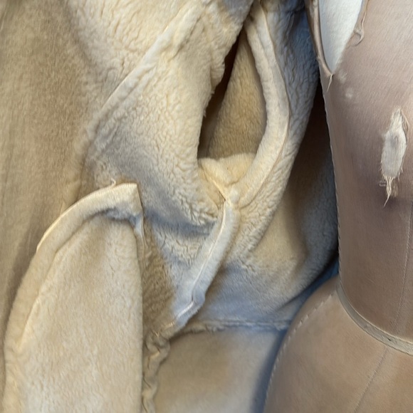 LOEIL WInter White Faux Leather Faux Shearling LIned Wrap Coat NWT - Picture 8 of 8